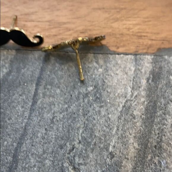 Mustache earrings black - Picture 2 of 2